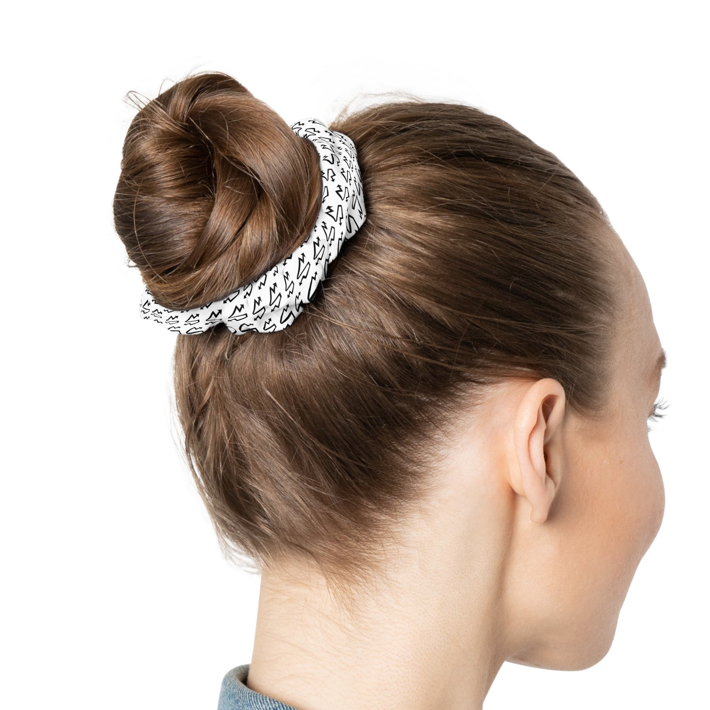 SOJO Explosion Scrunchie (WHT)